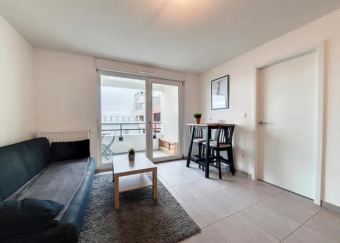 Mathis - Tram - - Recent Lägenhet *